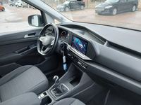 Вид на салон