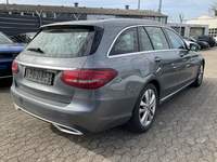 Вид сзади справа