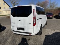 Aanzicht achter rechts