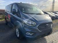 Вид спереди справа