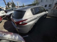 Aanzicht achter rechts