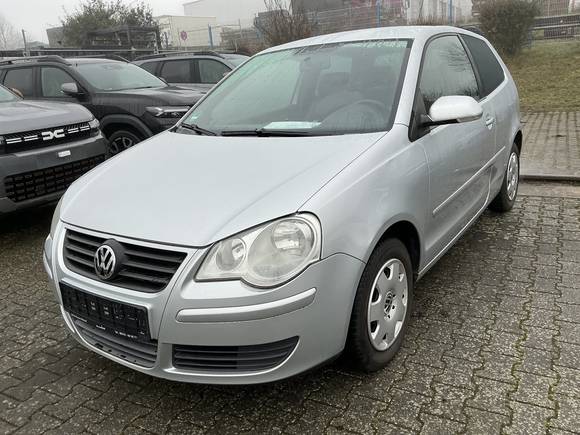 Pogled sprijeda lijevo