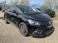 Вид спереди справа