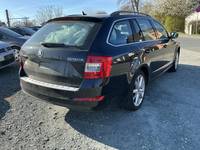 Widok z tyłu po stronie prawej