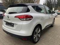 Вид сзади справа