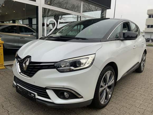 Вид спереди слева