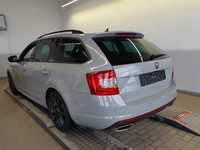 Aanzicht achter links