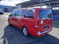 Widok z tyłu po stronie lewej