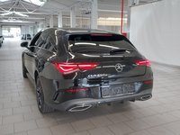 Widok z tyłu po stronie lewej