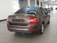 Вид сзади справа