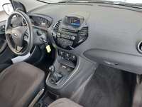 Вид на салон