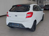 Вид сзади справа