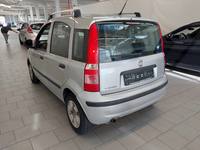 Widok z tyłu po stronie lewej