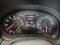 Pohled na přístrojovou desku