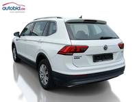 Widok z tyłu po stronie lewej