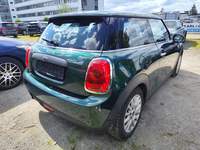 Widok z tyłu po stronie prawej