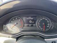 Pohled na přístrojovou desku