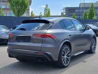 Вид сзади справа