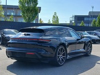 Aanzicht achter rechts