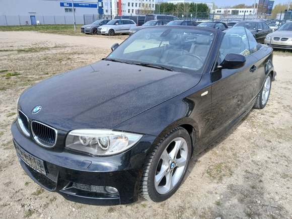 Pogled sprijeda lijevo