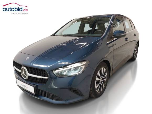 Náhled zpředu zleva