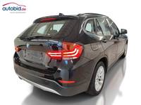 Widok z tyłu po stronie prawej