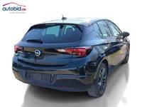 Vue de l’arrière droit