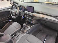 Вид на салон