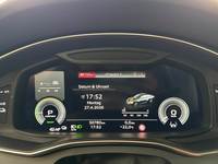 Pohled na přístrojovou desku