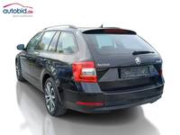 Widok z tyłu po stronie lewej