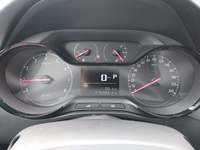 Pohled na přístrojovou desku