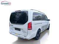 Aanzicht achter rechts