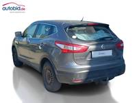 Widok z tyłu po stronie lewej