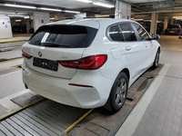 Изглед отзад отдясно