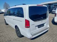 Вид сзади слева