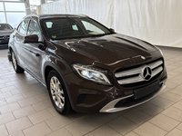 Вид спереди справа