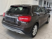 Вид сзади справа