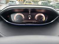 Pohled na přístrojovou desku