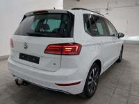 Aanzicht achter rechts