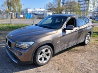 Вид спереди слева