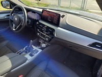 Вид на салон