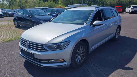 Вид спереди слева