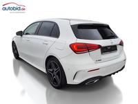 Aanzicht achter links