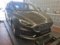 Pogled desno spredaj