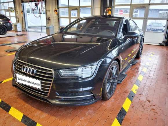 Vue de l’avant gauche