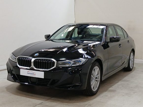 Pogled od napred levo