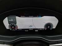 Pohled na přístrojovou desku