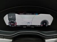 Pohled na přístrojovou desku