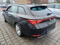 Вид сзади слева