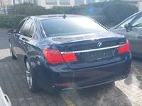 Widok z tyłu po stronie lewej